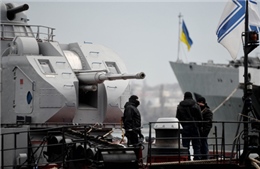 Crimea giải tán đơn vị quân đội của Ukraine trên bán đảo